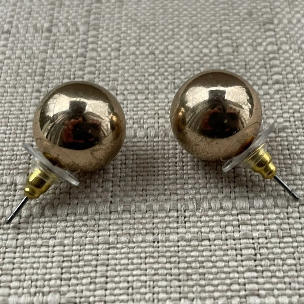 Women Earrings Gold Tone Stud Ear Fashion Jewelry Earring